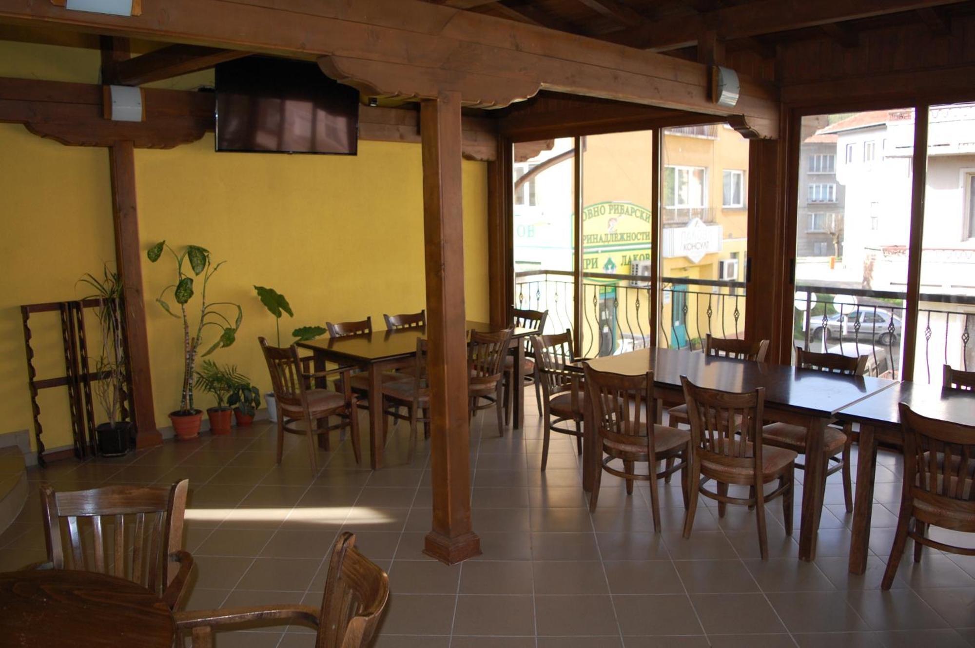 טריאבנה Hotel Vitosha מראה חיצוני תמונה