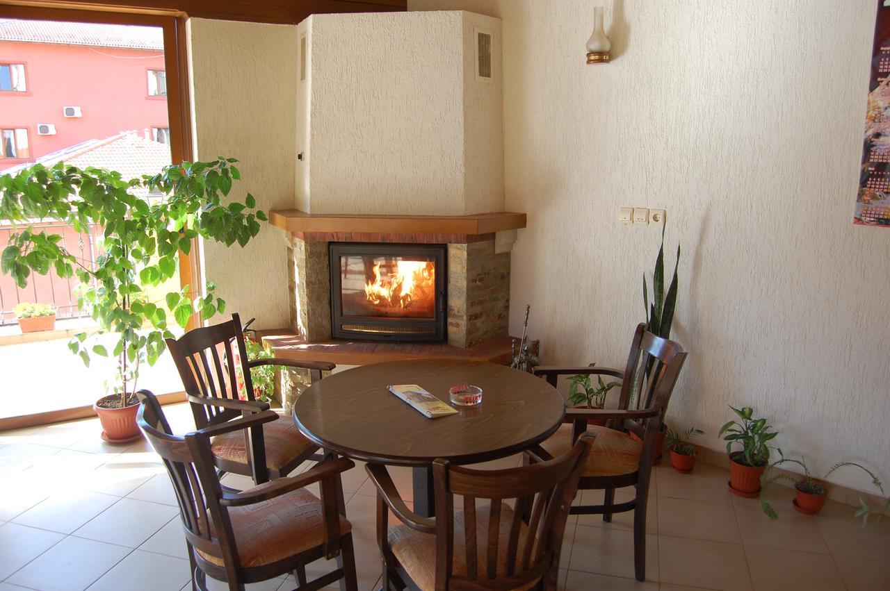טריאבנה Hotel Vitosha מראה חיצוני תמונה